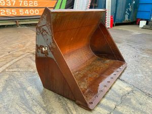 67" MN FRONT BUCKET.....WHEELED LOADER....1372 - Image 3