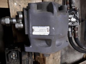 Hydraulic pumps. - Image 3