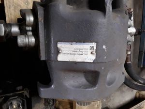 Hydraulic pumps. - Image 2