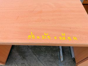 Office desk and draws - Image 3