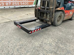 FORK LIFT PUSHING  ATTACHMENT. - Image 4