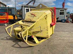 2000lts EICHINGER CONCRETE SKIP.......1561.... - Image 3