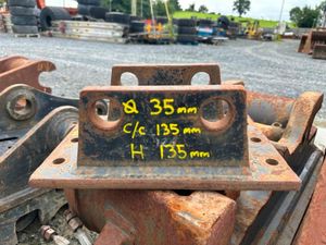 35mm mini digger cradle head hammer attachment pla - Image 2