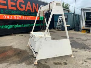 LIFTING CHAINS / TOOL STORAGE RACK ......4829. - Image 2