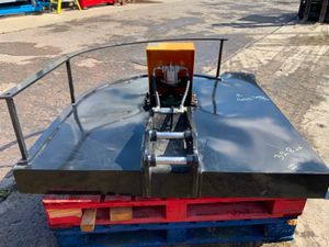 MINI DIGGER FLAIL TOPPER....30mm PINS....328w. - Image 2