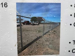 500ft GALVANISED CHAINLINK FENCING & POSTS. - Image 4