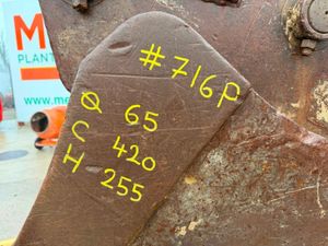 24" DIGGING BUCKET 13 TON ....65MM......716P - Image 3