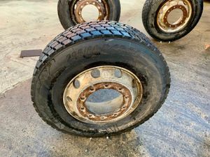 Volvo Other Bf GOODRICH  ALCOA  RIMS / TYRES. - Image 4