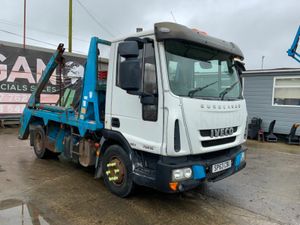 Iveco Eurocargo 7.5 TON CHAIN LIFT SKIP TRUCK..... - Image 4