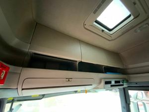 Scania R490 R420 TOPLINE MID LIFT AND STEER. - Image 4