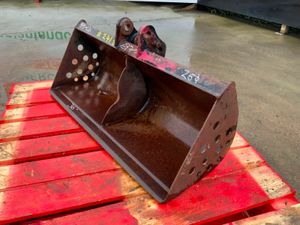 JCB MICRO DIGGER GRADING BUCKET...25mm...241. - Image 3