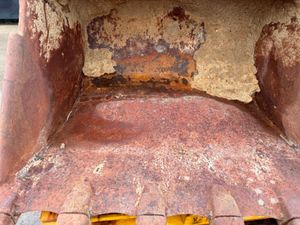 54" DIGGING BUCKET 20 TON ....80MM ....754P - Image 4