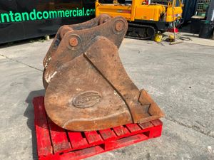 24" STRICKLAND BUCKET.....65mm PINS.......186w. - Image 4