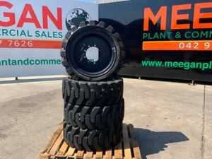 UNUSED CAMSO 33 x 12 -20 RIMS / TYRES......4490. - Image 2