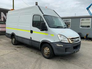 IVECO DAILY 70C18 PANEL VAN.....PARTS / SPARES. - Image 2
