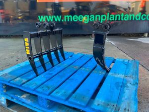 UNUSED MICRO DIGGER RIPPER TOOTH..25mm PINS. - Image 2