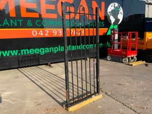 900mm PEDESTRIAN SIDE ENTRANCE GATE......900. - Image 3