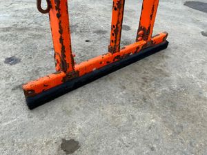 2018 EICHINGER BRICK / BLOCK GRAB......184v. - Image 4