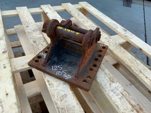 Q/HITCH HAMMER CRADLE....30mm PINS.......1407. - Image 4