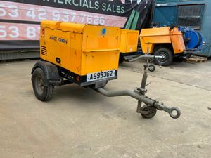 ARC GEN WELDMAKER 300AVC WELDER / GENSET. - Image 2