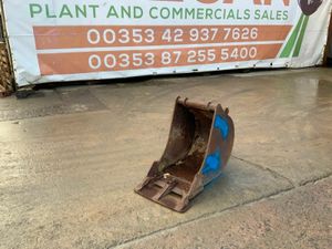 18" DIGGING BUCKET......50mm PINS.......1252. - Image 2