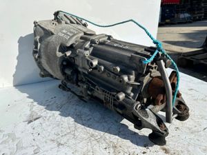 E90 BMW 320D MANUAL GEARBOX......P6G25 - Image 4