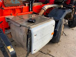 Volvo FM VERSION 4 FMX TIPPER PARTS / SPARES. - Image 3
