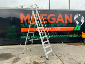 7 STEP ALLOY PLATFORM ACCESS LADDER....443. - Image 2