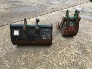 .18"  MINI DIGGER BUCKETS.........25mm PINS ..688 - Image 3