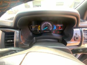 2022 FORD RANGER 2.0lt 'WILD TRAK' CREW CAB. - Image 3