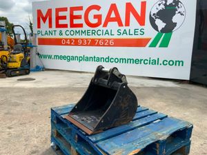 UNUSED 18" RHINOX  BUCKET......35mm PINS....212w. - Image 2