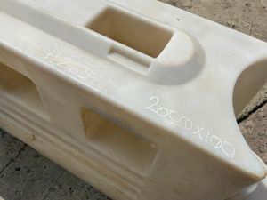 2.0mts x 1.0mts PLASTIC SAFETY BOLLARDS.....2834. - Image 4