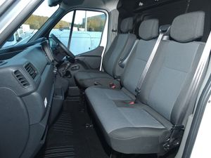 2023 Renault Master Low Loader Luton Box Van - Image 3