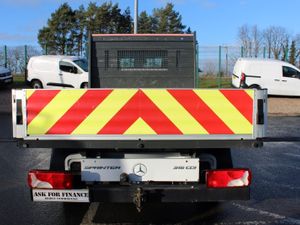 2022 Mercedes-Benz Sprinter 315 SWB Dropside - Image 4