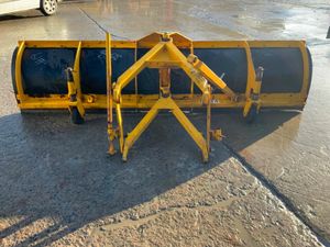 10ft SNOW PLOUGH ATTACHMENT.......#196. - Image 4