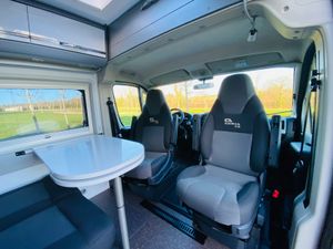 2016 ADRIA TWIN 600 SPORT CAMPER VAN 4 BELT - Image 4