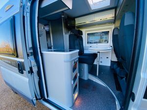 2016 ADRIA TWIN 600 SPORT CAMPER VAN 4 BELT - Image 3