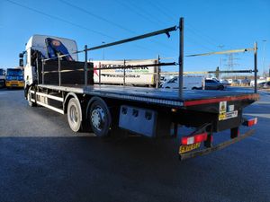 2020 Renault T380 26 Ton Crane Flat Bed - Image 4