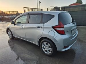 2019 Nissan Note    Hybrid.  Very light damage - Image 4