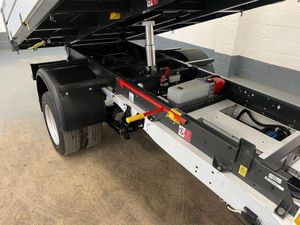 2023 Ford Transit Tipper Van - Image 4