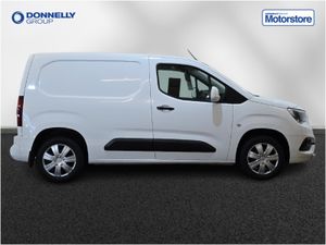 Vauxhall Combo Cargo L1 Diesel Sportive - Image 3