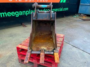 24" RHINOX DIGGING BUCKET.....65mm PINS.......1418 - Image 4