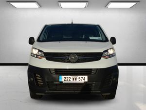 Opel Vivaro 2022 L2 low kms - Image 2