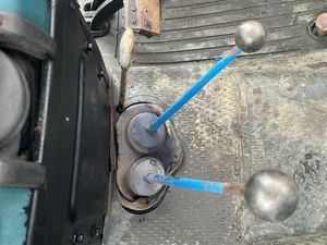 1987 Ford 4610 4wd - Image 2