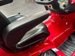 Honda Ride on Lawnmowers - Image 3