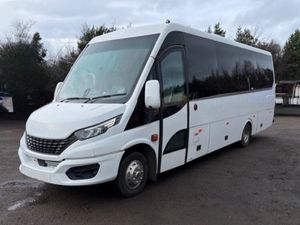 2021 IVECO DAILY ILES BUS 31 SEATER - Image 2