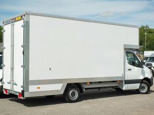 2023 Mercedes-Benz Sprinter Luton Box Van - Image 3