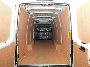 2024 Iveco Daily Medium Roof Panel Van - Image 2