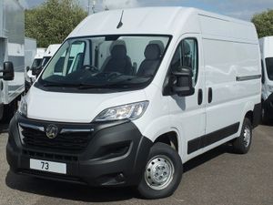 2023 Vauxhall Movano Medium Roof Panel Van - Image 4