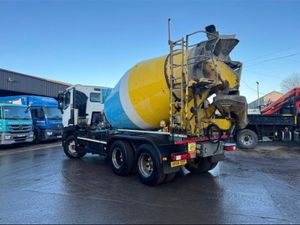 Renault Liebherr Mixer - Image 4
